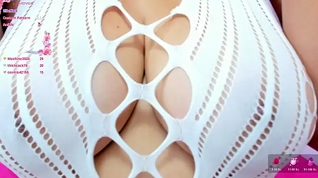 Celeste_Lincon's cam snapshot