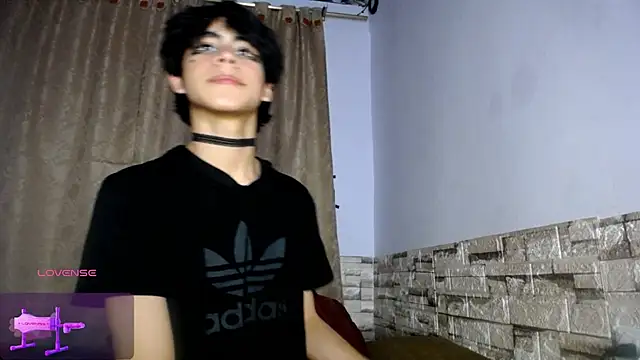 DaraKat18 live sex cam