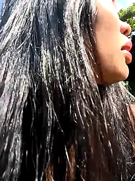 Lynly_k2's cam snapshot