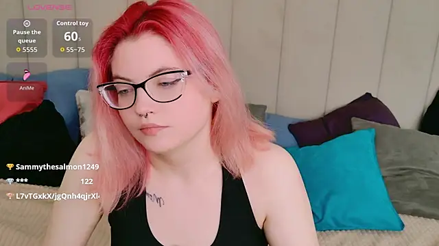 Lisa_Adam's cam snapshot