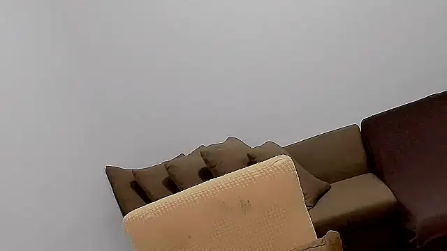 GiftedGirl4u live sex cam