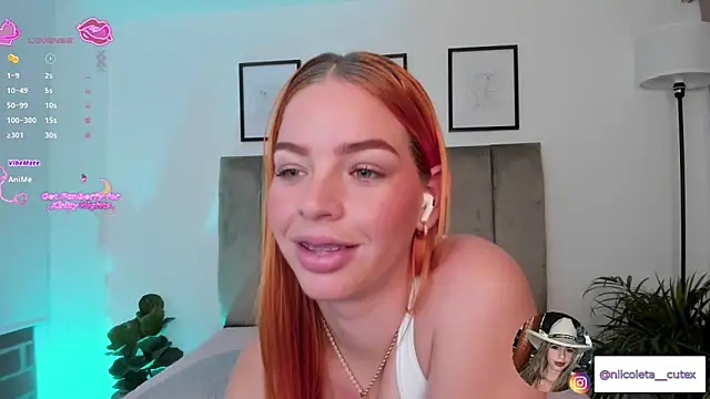 Niicoleta's cam snapshot