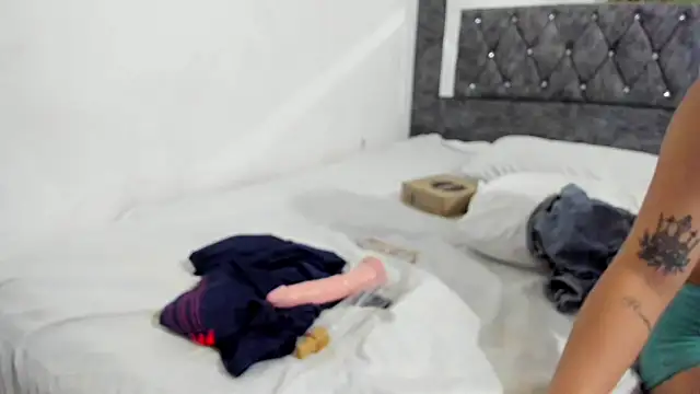 Candy_and_Jacko's cam snapshot