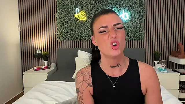 LizaRoxx live sex cam