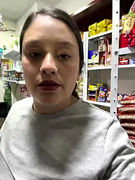 IAM_VALERI's cam snapshot