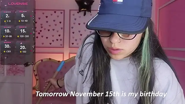 nicte_t_'s cam snapshot