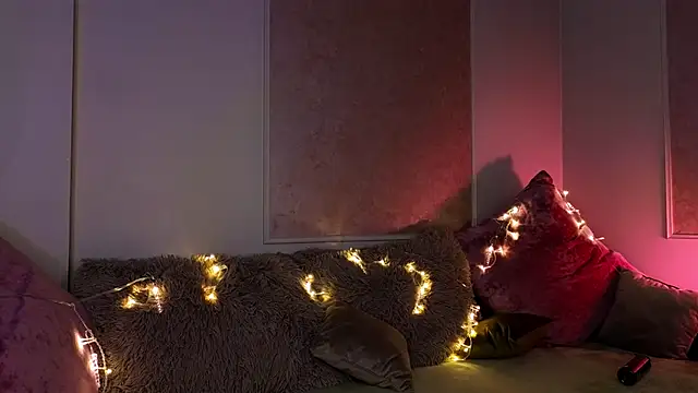 tomorrows_day's cam snapshot