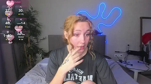 Luna_G0ld's cam snapshot