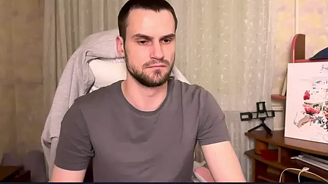 Iveraan live sex cam