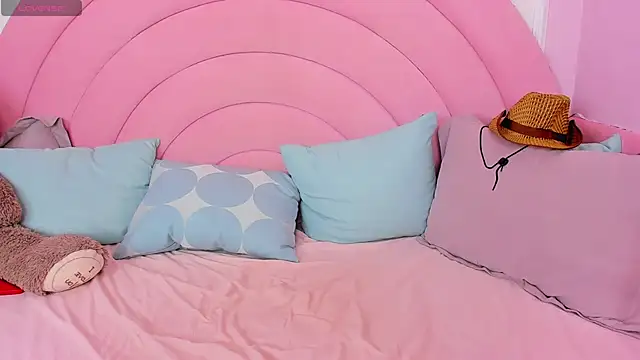 Barbie_Kris__'s cam snapshot