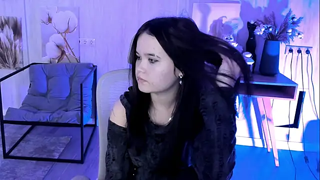 Elainebeness's cam snapshot