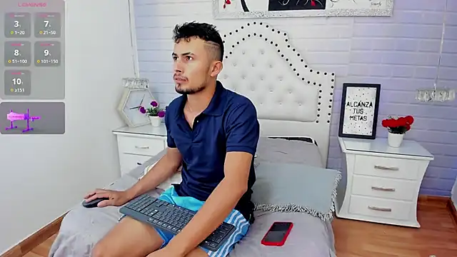 Valentiinoss live sex cam