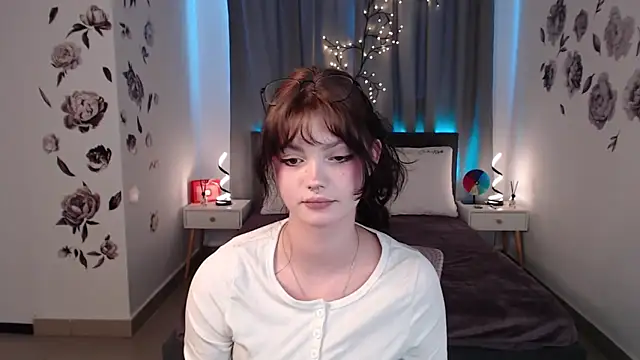 MileyRood's cam snapshot