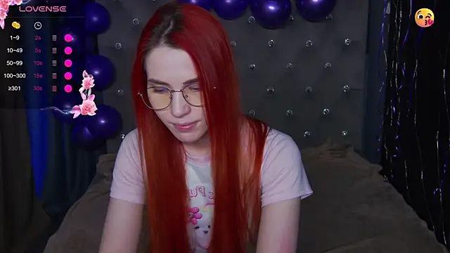 EmilyKents's cam snapshot