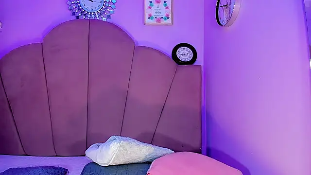 ValeriaAguilar live sex cam