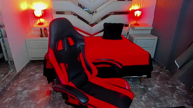 KateTompson_'s cam snapshot