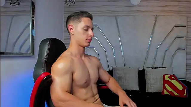 MAXTHOMSON's cam snapshot