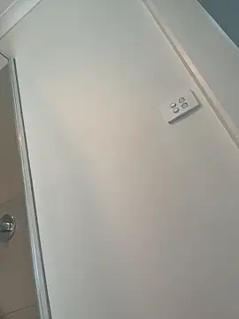 aus_queen live sex cam