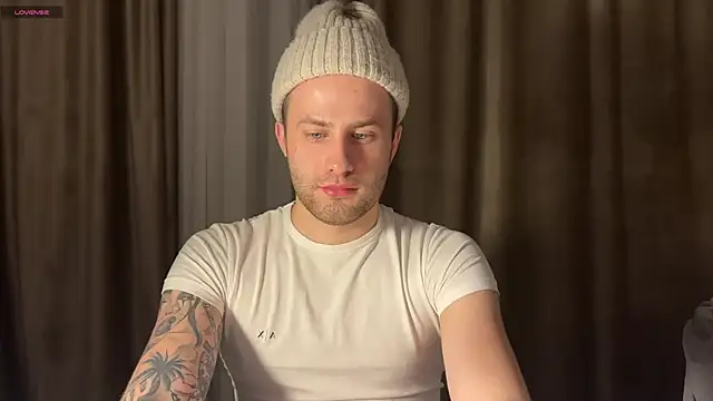 dominantrodri live sex cam