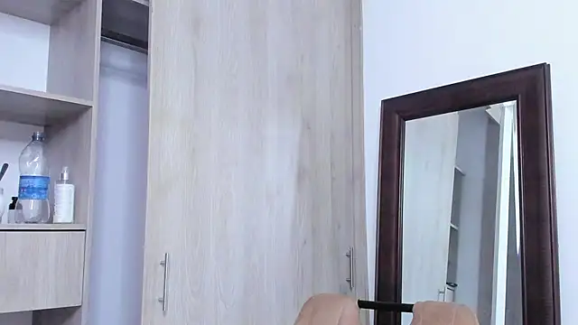 KingLevi01 live sex cam