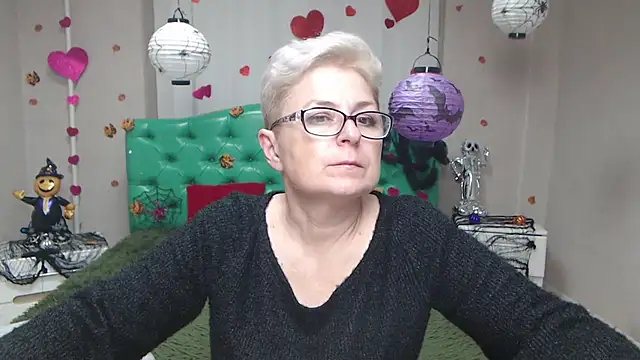 EmiliaGree's cam snapshot