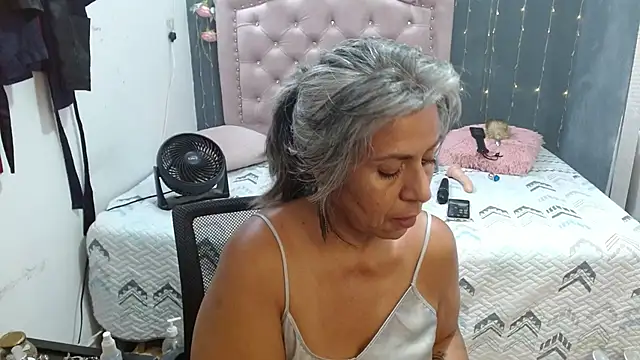 lalisha_96's cam snapshot