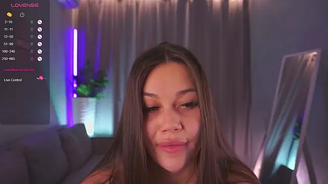 AnuricBriny live sex cam