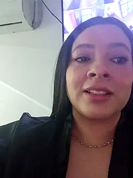 SophieCurves's cam snapshot