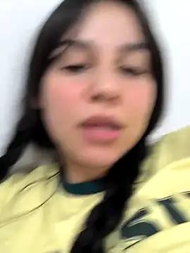 Daniela-rosee's cam snapshot