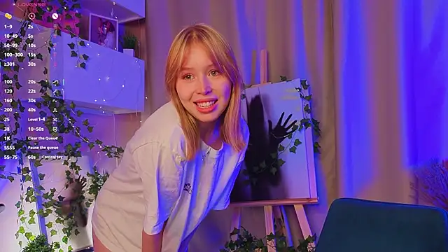 TheolaLonghofer's cam snapshot