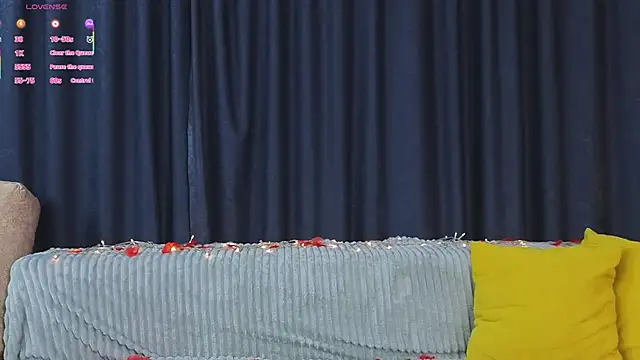 LouisaChaobal live sex cam