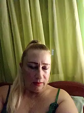 Esenia505 live sex cam