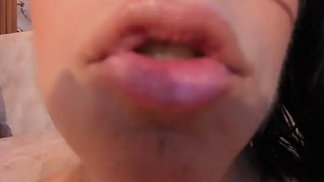 victoriacooper21's cam snapshot