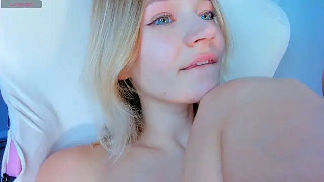 JennyWoody live sex cam