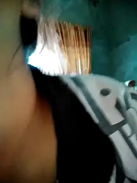 moe-sexxy's cam snapshot