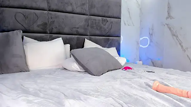 Nelly_Kimm's cam snapshot