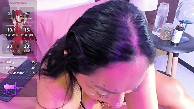 lisa_milf_'s cam snapshot