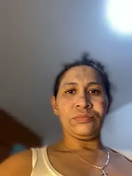 Carola-Ross live sex cam