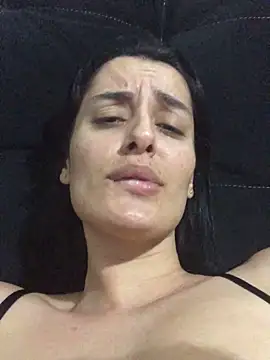 Catmila94 live sex cam