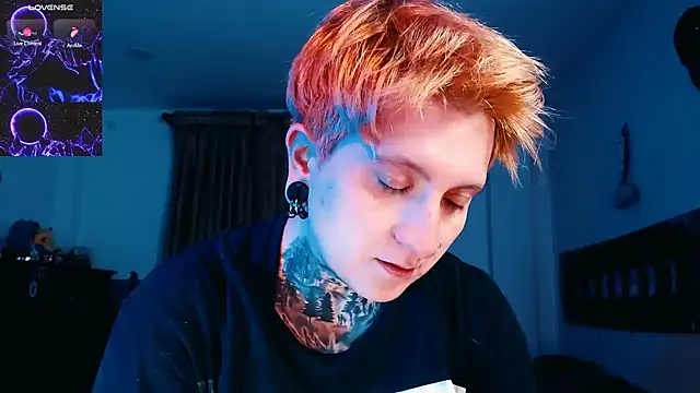 Marieblueeyes live sex cam