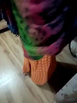 COUPLLE_VILLAGE live sex cam