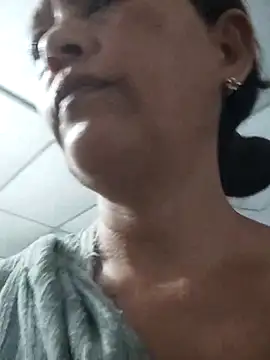 marinita13's cam snapshot