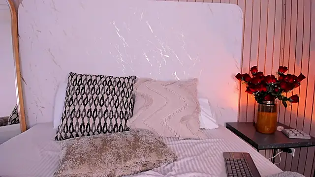 EmelyParker's cam snapshot