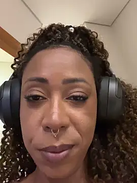 dianagolley420's cam snapshot