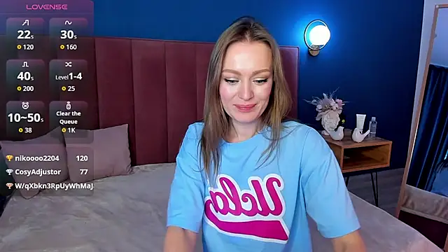 EvelynPoole's cam snapshot