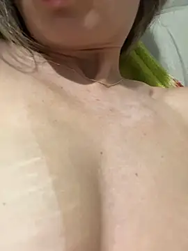 Melzinhasweet's cam snapshot