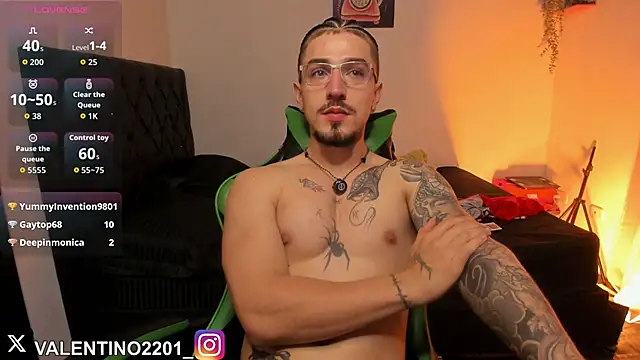 Valentino_Xander live sex cam