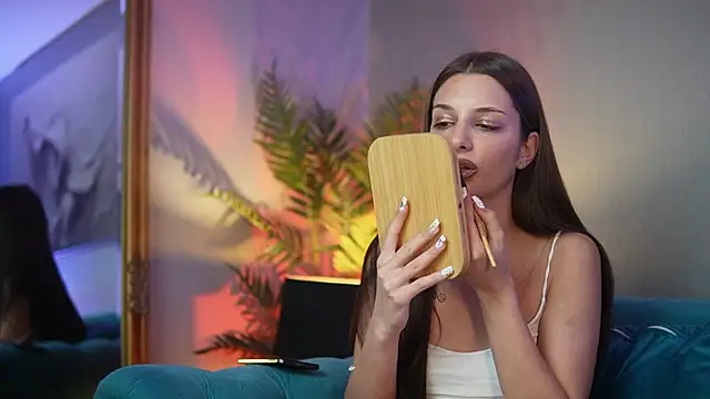 EvelynCoral's cam snapshot