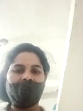 JULEE-740's cam snapshot