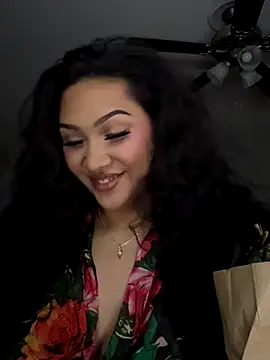 Lickplayofficial's cam snapshot